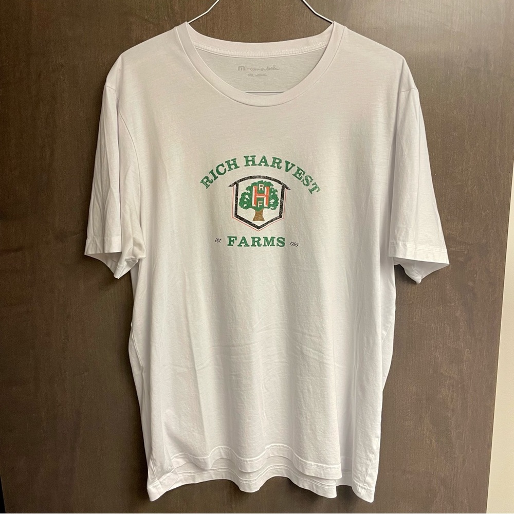 Men’s Travis Mathew XXL t-shirt